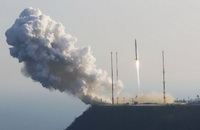 Prvá juhokórejská raketa Naro-1 odštartovala